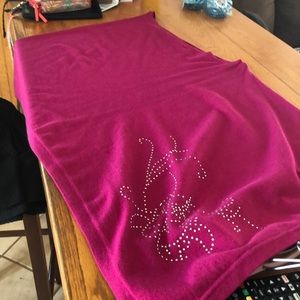 OS JLo pink cowl/one shoulder sweater